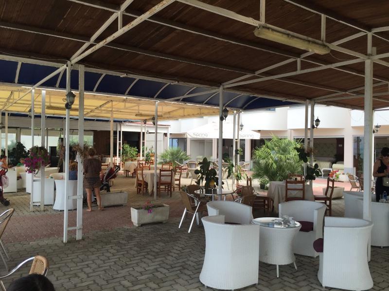 Hotel Ferrara Durrës Eksteriør bilde