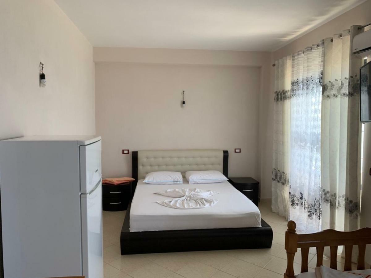Hotel Ferrara Durrës Eksteriør bilde