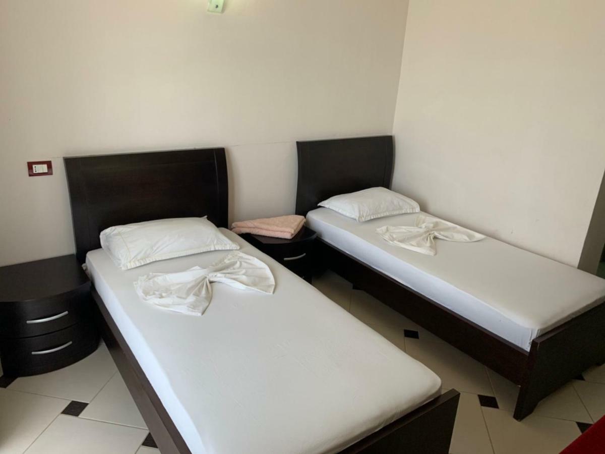 Hotel Ferrara Durrës Eksteriør bilde