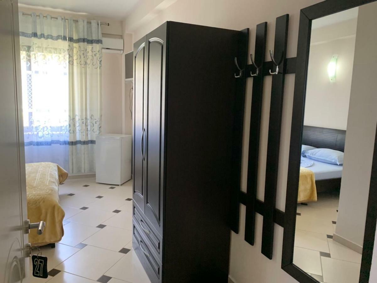 Hotel Ferrara Durrës Eksteriør bilde