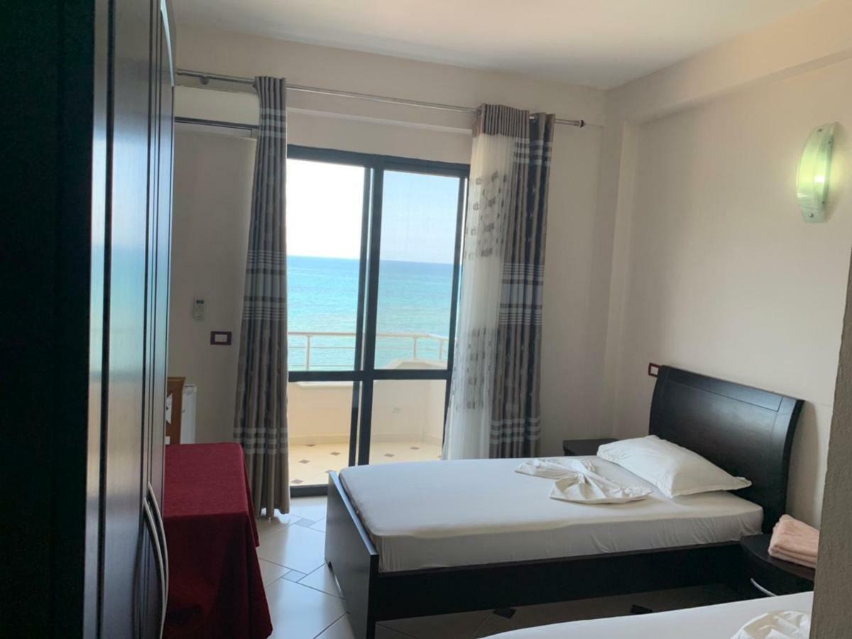 Hotel Ferrara Durrës Eksteriør bilde